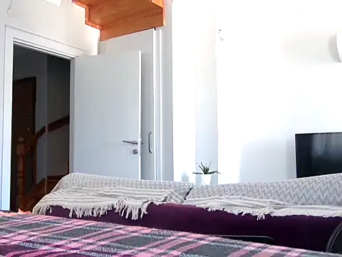 Snapshot of ALPHANDRE chatting on 03/11/26, 08:52 ALPHANDRE online show from 03/11/26, 08:52