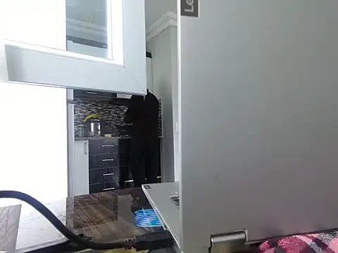 Snapshot of ALPHANDRE chatting on 04/02/26, 06:09 ALPHANDRE online show from 04/02/26, 06:09