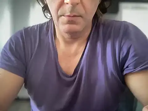 Snapshot of ALPHANDRE chatting on 10/16/25, 07:38 ALPHANDRE online show from 10/16/25, 07:38