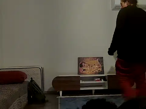 Snapshot of ALPHANDRE chatting on 03/18/26, 08:10 ALPHANDRE online show from 03/18/26, 08:10