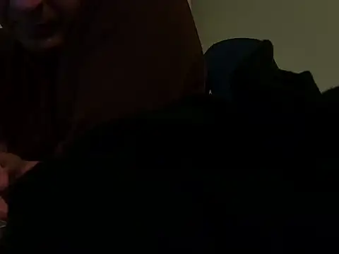 Snapshot of ALPHANDRE chatting on 04/15/26, 07:58 ALPHANDRE online show from 04/15/26, 07:58