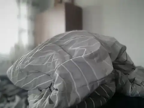 Snapshot of ALPHANDRE chatting on 11/10/25, 06:07 ALPHANDRE online show from 11/10/25, 06:07