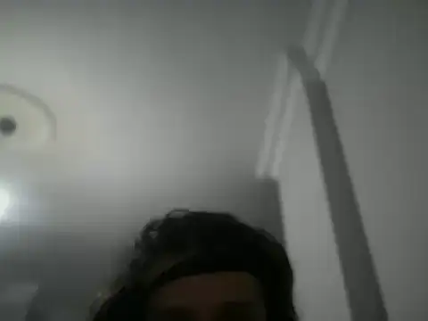 Snapshot of ALPHANDRE chatting on 11/21/25, 07:46 ALPHANDRE online show from 11/21/25, 07:46