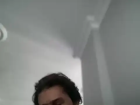 Snapshot of ALPHANDRE chatting on 10/27/25, 07:09 ALPHANDRE online show from 10/27/25, 07:09