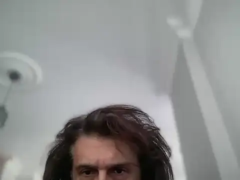 Snapshot of ALPHANDRE chatting on 11/22/25, 09:08 ALPHANDRE online show from 11/22/25, 09:08