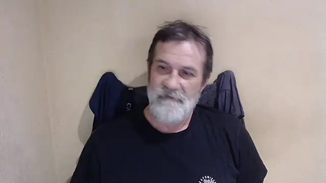 AlexNudo online show from 10/18/25, 08:05