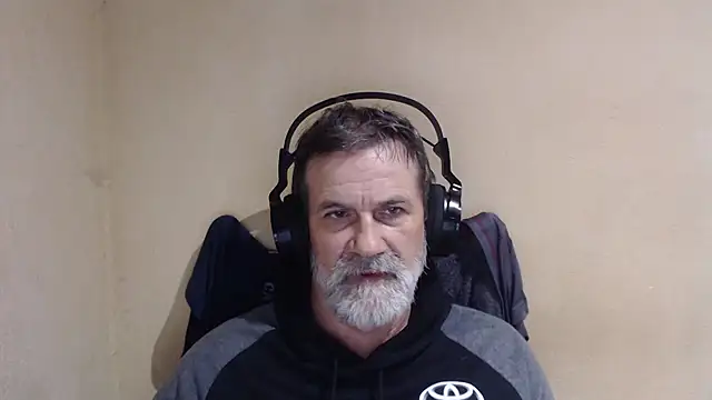 AlexNudo online show from 10/05/25, 06:26