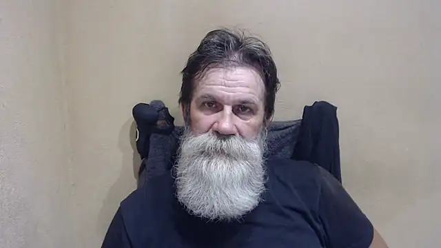 Snapshot of AlexNudo chatting on 07/06/26, 05:15 AlexNudo online show from 07/06/26, 05:15