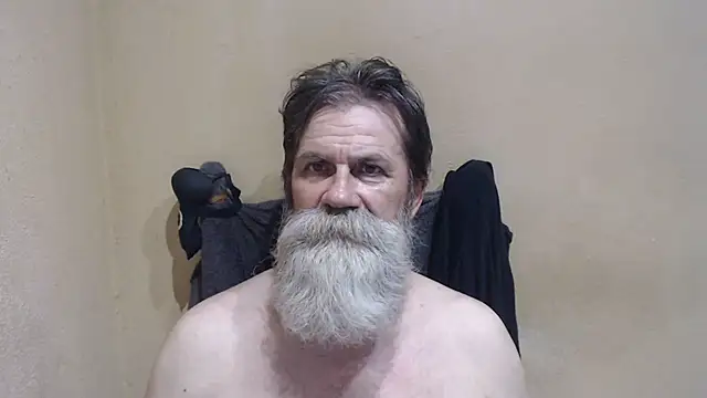 Snapshot of AlexNudo chatting on 07/05/26, 12:45 AlexNudo online show from 07/05/26, 12:45