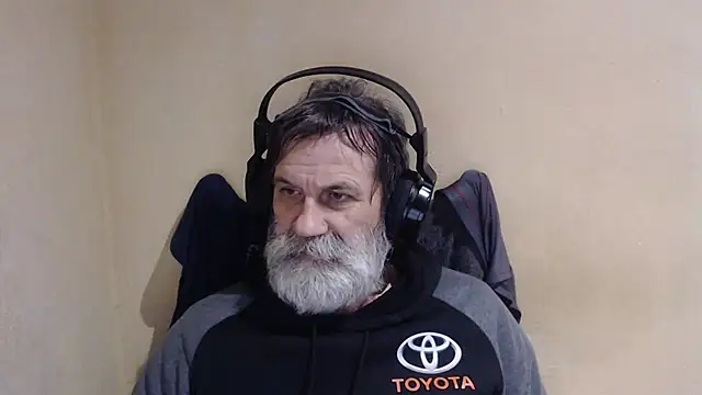 AlexNudo online show from 11/22/25, 08:24