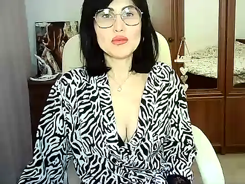 Alyona Alex online show from 01/17/26, 09:35