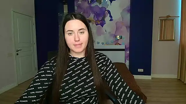 Snapshot of Roxie_Bradley chatting on 02/06/25, 06:51 Roxie Bradley online show from 02/06/25, 06:51