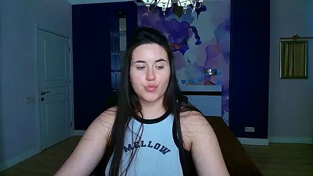 Snapshot of Roxie_Bradley chatting on 03/14/25, 04:09 Roxie Bradley online show from 03/14/25, 04:09