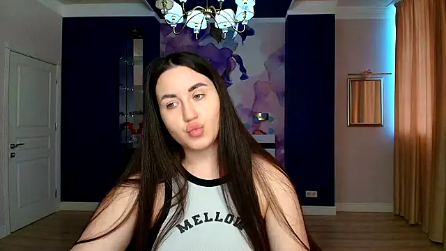 Snapshot of Roxie_Bradley chatting on 02/10/25, 06:53 Roxie Bradley online show from 02/10/25, 06:53