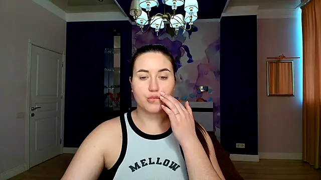 Snapshot of Roxie_Bradley chatting on 02/04/25, 06:57 Roxie Bradley online show from 02/04/25, 06:57