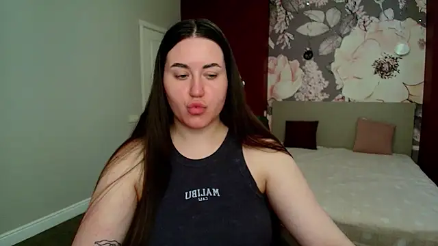 Snapshot of Roxie_Bradley chatting on 04/30/26, 05:58 Roxie Bradley online show from 04/30/26, 05:58