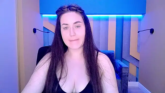 Snapshot of Roxie_Bradley chatting on 02/15/25, 06:55 Roxie Bradley online show from 02/15/25, 06:55
