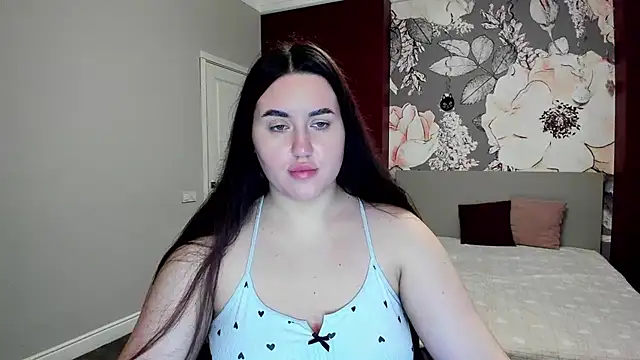 Roxie Bradley online show from 02/13/26, 06:35