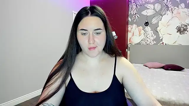 Roxie Bradley online show from 02/26/26, 07:30