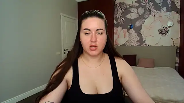 Snapshot of Roxie_Bradley chatting on 05/22/26, 05:38 Roxie Bradley online show from 05/22/26, 05:38