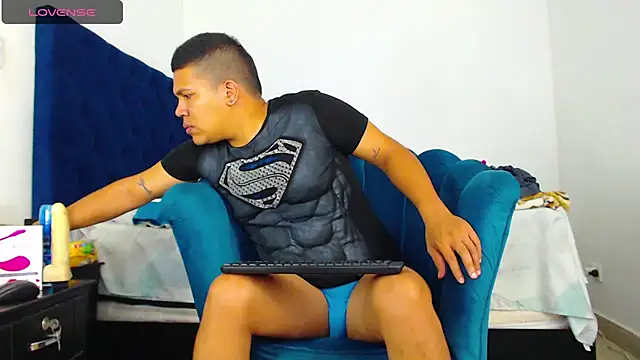 StevanHouston online show from 02/01/25, 02:02