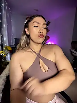 Im sophiie online show from 01/10/26, 06:31