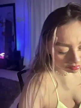 Im sophiie online show from 11/08/25, 06:06