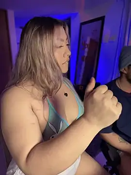 Im sophiie online show from 11/07/25, 06:51