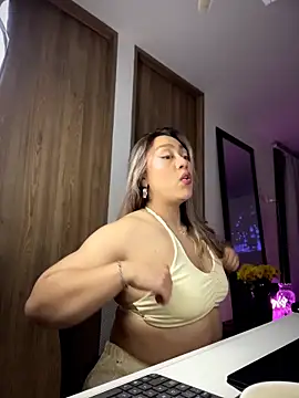 Im sophiie online show from 03/24/26, 06:24