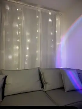 Im sophiie online show from 04/30/26, 07:48