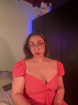 Im sophiie online show from 02/08/25, 09:03