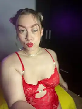 Im sophiie online show from 03/20/25, 05:57