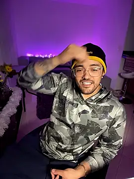 Im sophiie online show from 01/15/26, 06:50