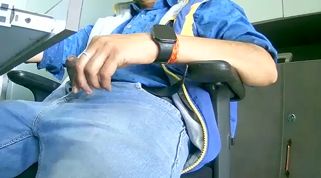 kavipanty online show from 03/18/25, 05:45