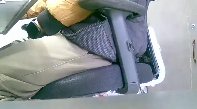 kavipanty online show from 02/13/25, 10:02