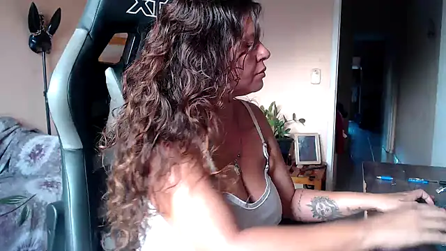 OliviaRojas online show from 12/03/24, 08:55