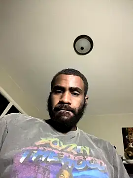 Snapshot of SlxmXBlxck chatting on 12/04/24, 08:17 SlxmXBlxck online show from 12/04/24, 08:17