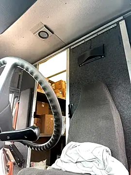 Snapshot of SlxmXBlxck chatting on 09/27/25, 02:23 SlxmXBlxck online show from 09/27/25, 02:23