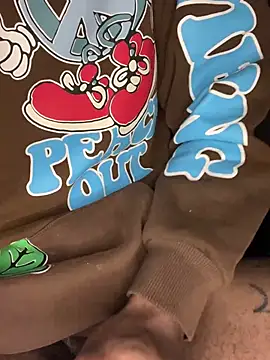 Snapshot of SlxmXBlxck chatting on 12/17/24, 12:22 SlxmXBlxck online show from 12/17/24, 12:22