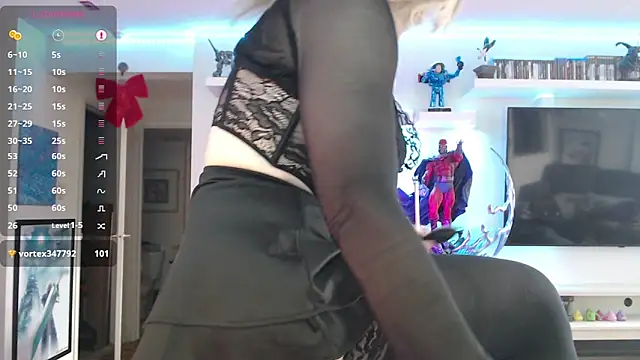 Snapshot of Vixen_Lockheart chatting on 06/21/26, 02:12 Vixen Lockheart online show from 06/21/26, 02:12