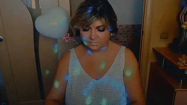 Malena Mi online show from 02/14/26, 11:32