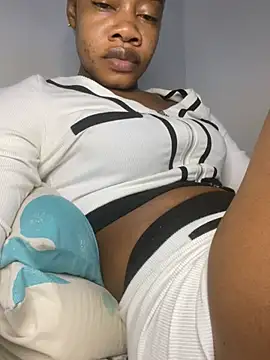  yisela  online show from 03/30/26, 12:23