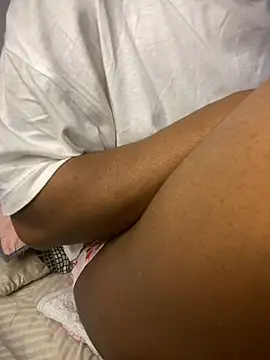  yisela  online show from 01/14/26, 12:47