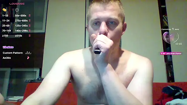 Matttthees online show from 10/19/25, 08:44