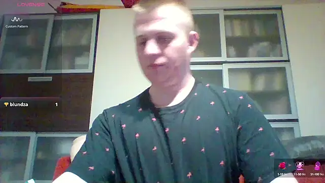 Matttthees online show from 03/23/25, 05:54