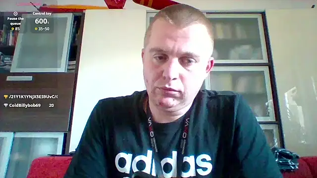 Matttthees online show from 11/18/25, 09:23