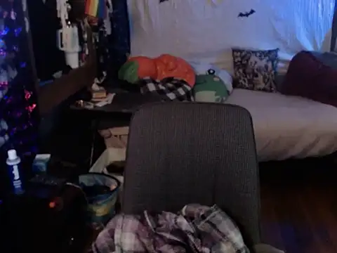 edgexchaos online show from 11/10/25, 01:27