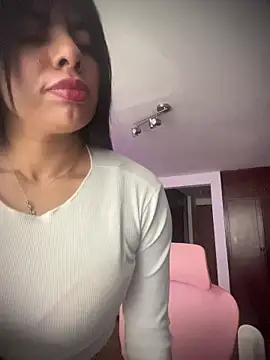 Miaparkerss  online show from 03/17/26, 09:18