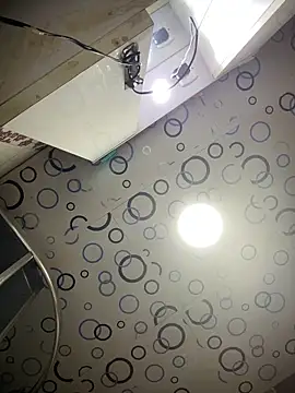 Snapshot of Ca414 chatting on 11/07/25, 12:10 Ca414 online show from 11/07/25, 12:10