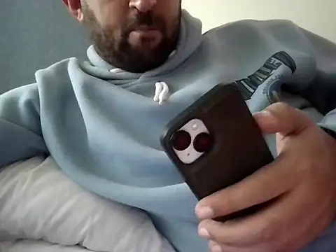 Snapshot of Ca414 chatting on 03/01/26, 06:13 Ca414 online show from 03/01/26, 06:13